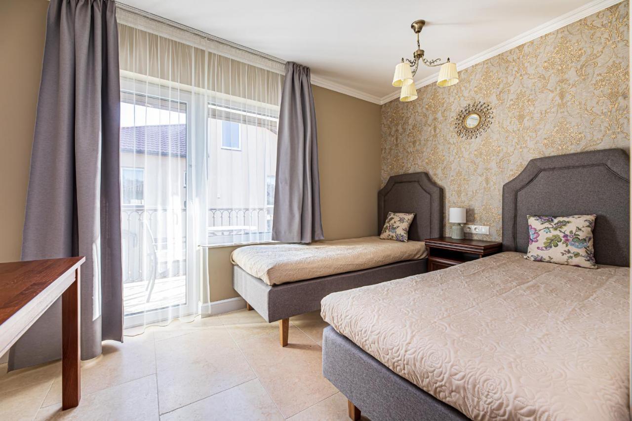 Sakura_Inn Palanga Extérieur photo