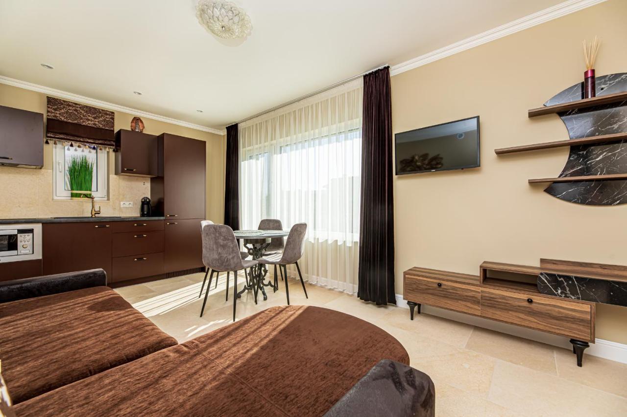 Sakura_Inn Palanga Extérieur photo