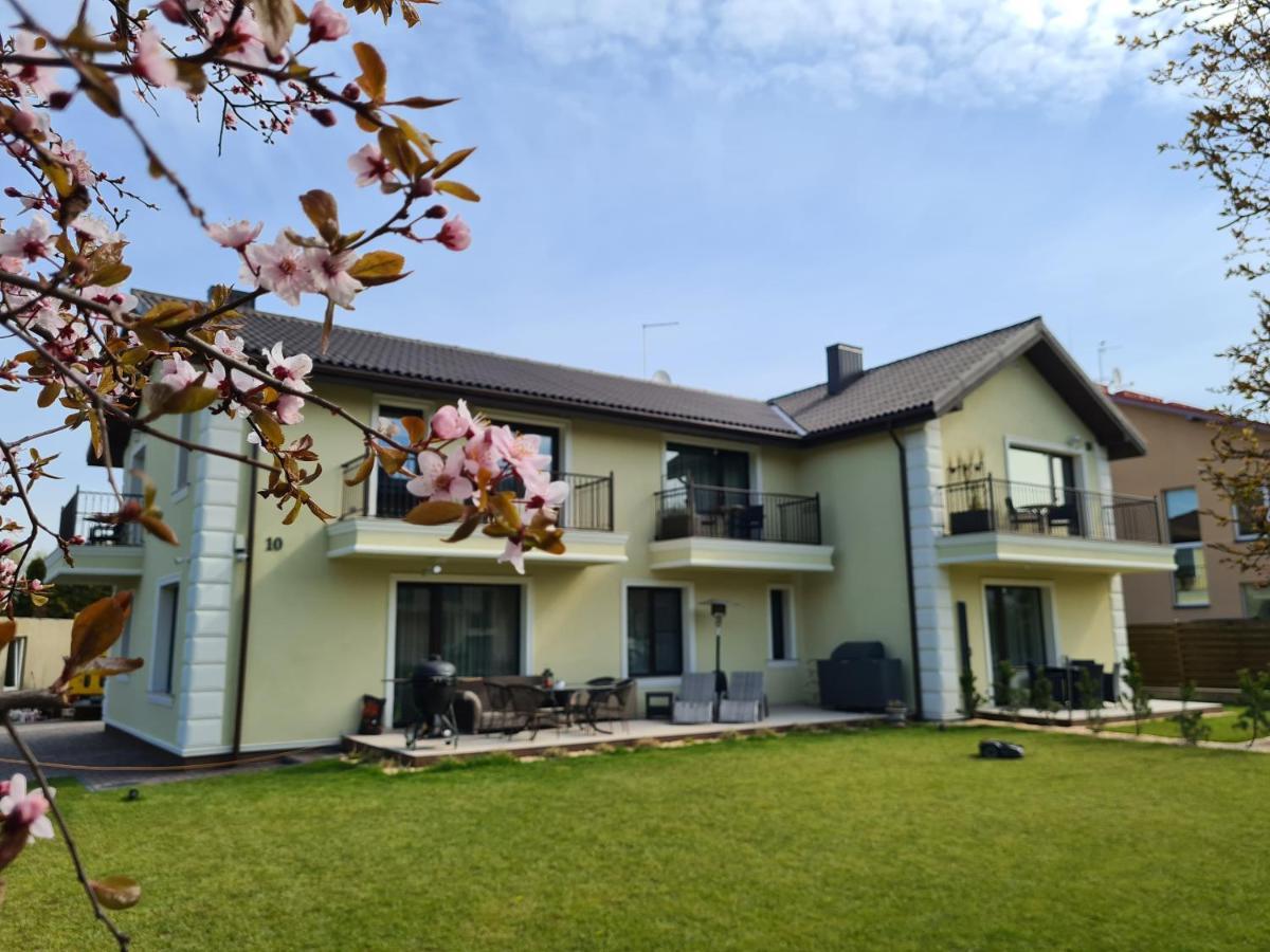 Sakura_Inn Palanga Extérieur photo