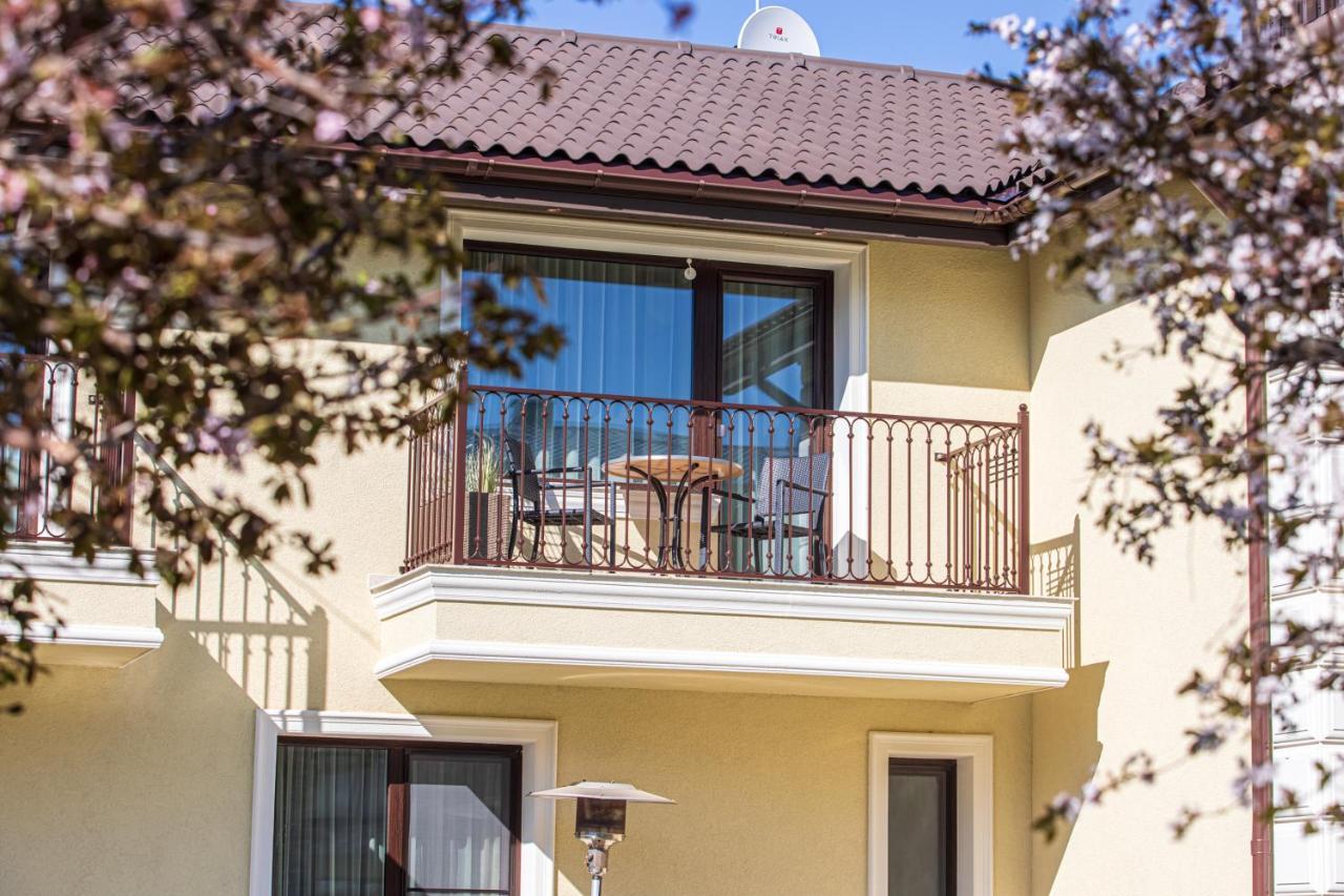 Sakura_Inn Palanga Extérieur photo